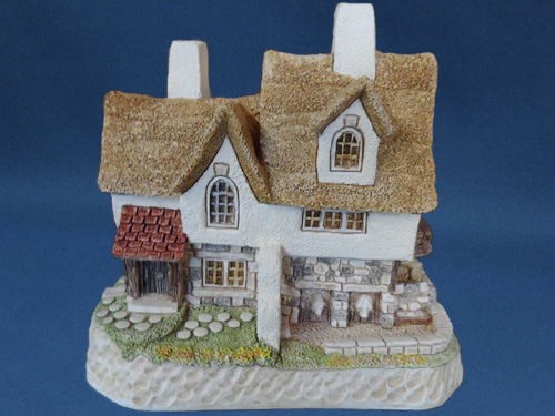 The Truffleman's House (UK Version) David Winter Cottage